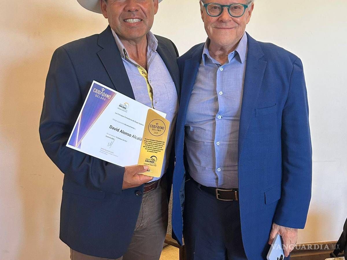 $!David Alonso con el periodista Jorge Sarmiento.