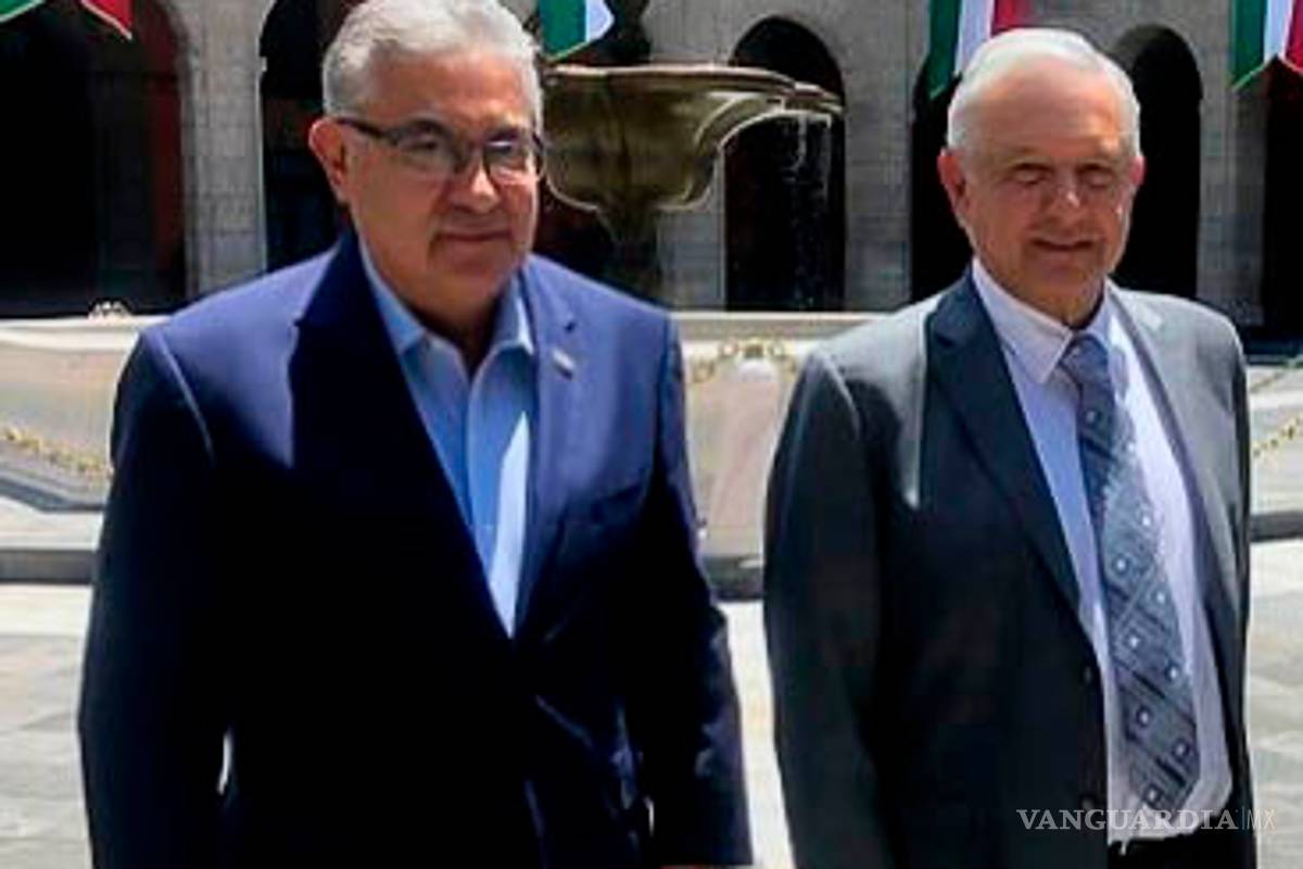 SNTE entrega a AMLO propuesta para modificar pensiones del ISSSTE