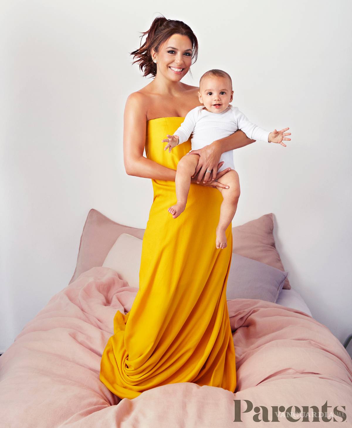 $!Eva Longoria cría a su hijo para ser feminista