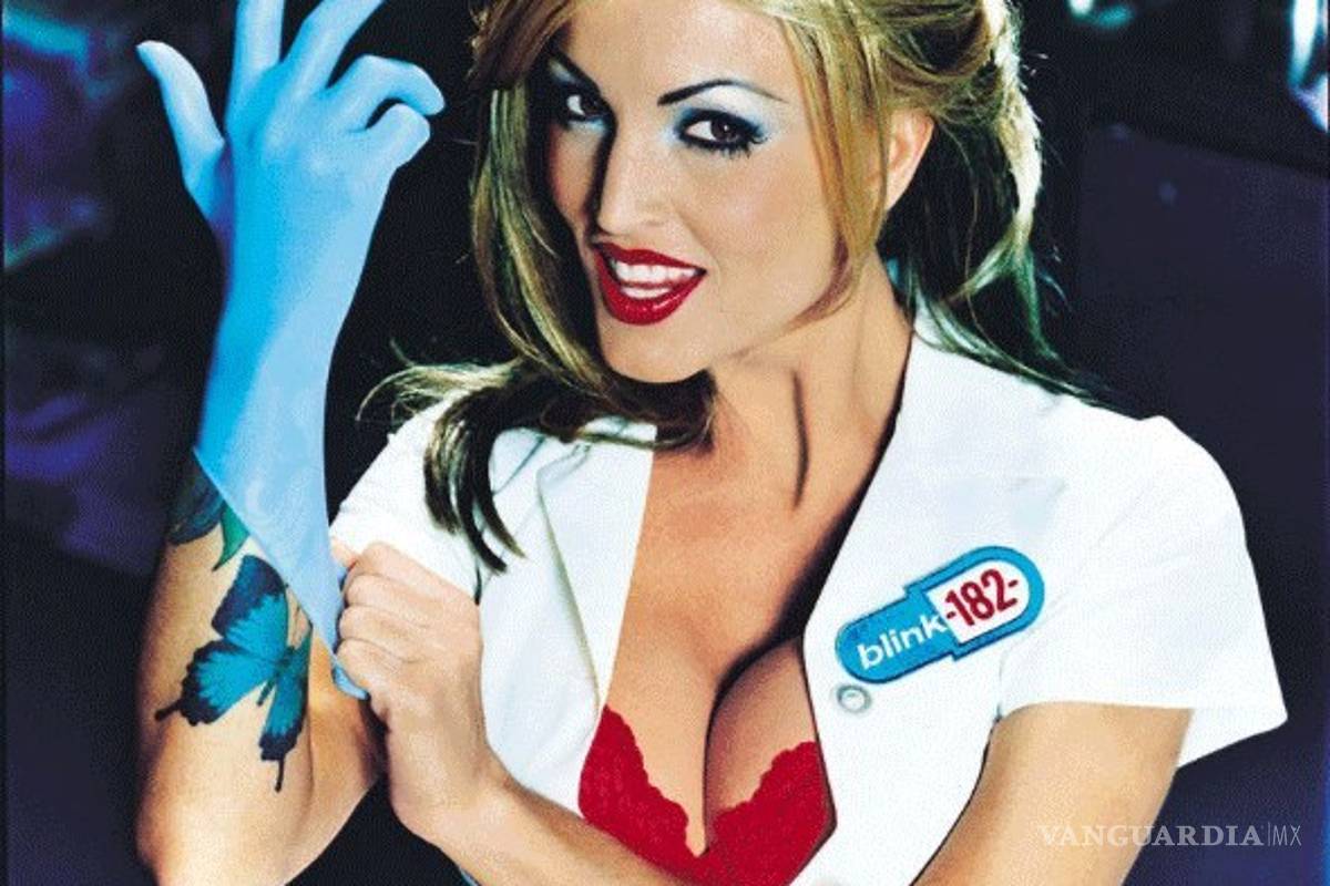 Así luce hoy la sexy enfermera de Blink-182