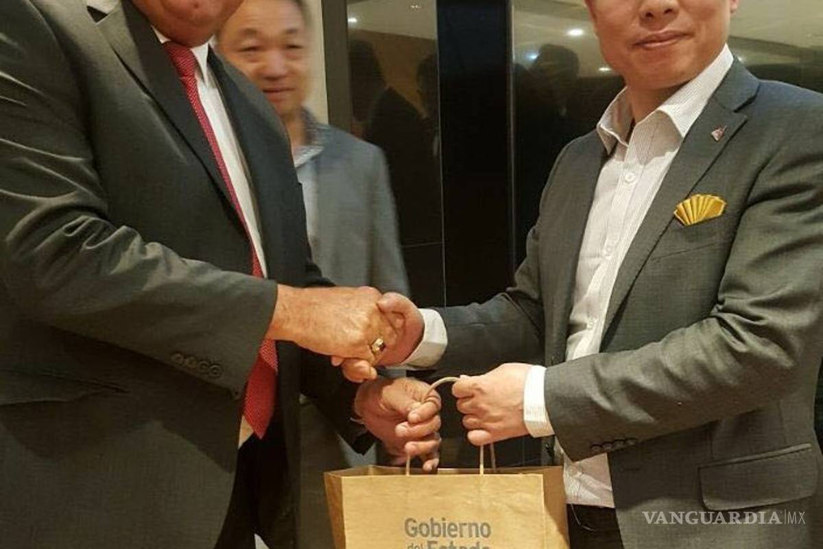 Se van de gira a China para atraer empresas