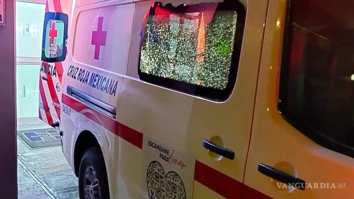 Piden respeto a la Cruz Roja tras ataque a una ambulancia con un ladrillo al atender a un paciente