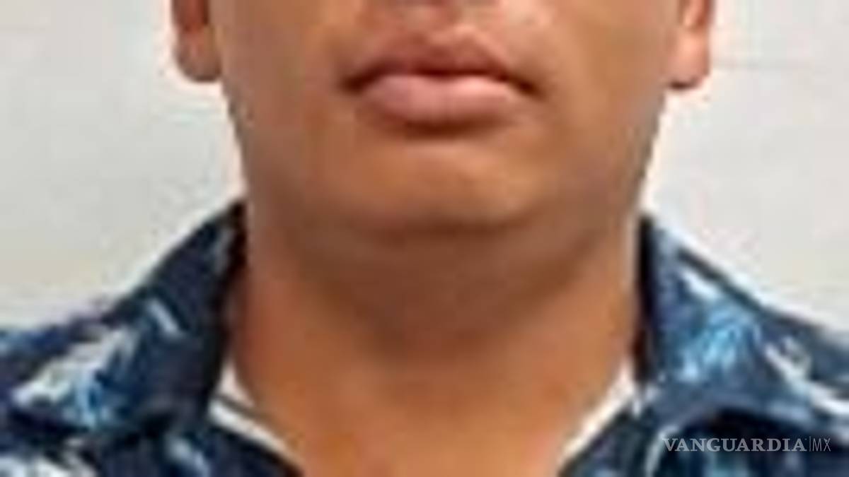 Intentan secuestrar a hombre, pero estacionan su vehículo frente a instalaciones de la Fiscalía de NL