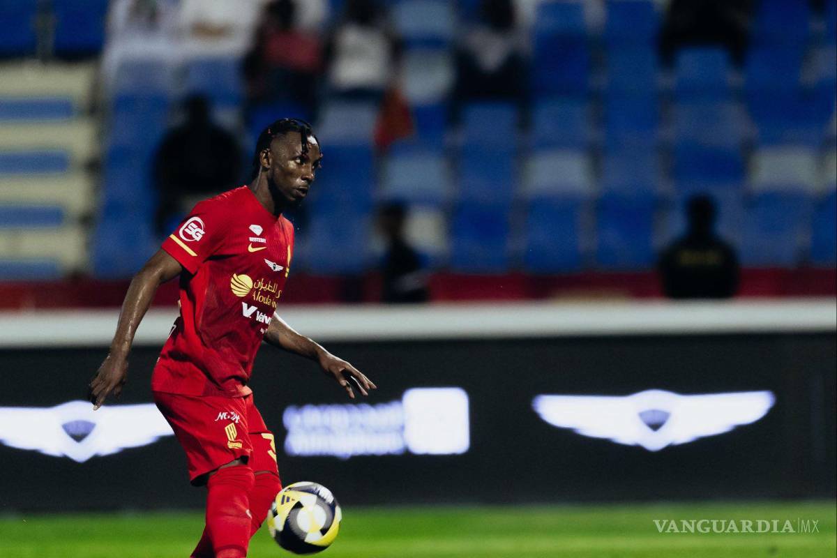 Julián Quiñones marca doblete y guía al Al-Qadisiyah en la Copa del Rey de Arabia Saudita