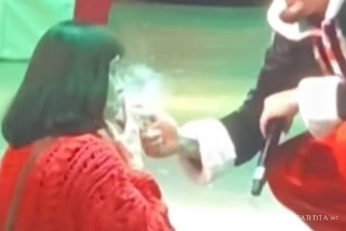 ¡Qué tal par! Enciende Susana Zabaleta ‘churro’ de mariguana a Adrián Marcelo