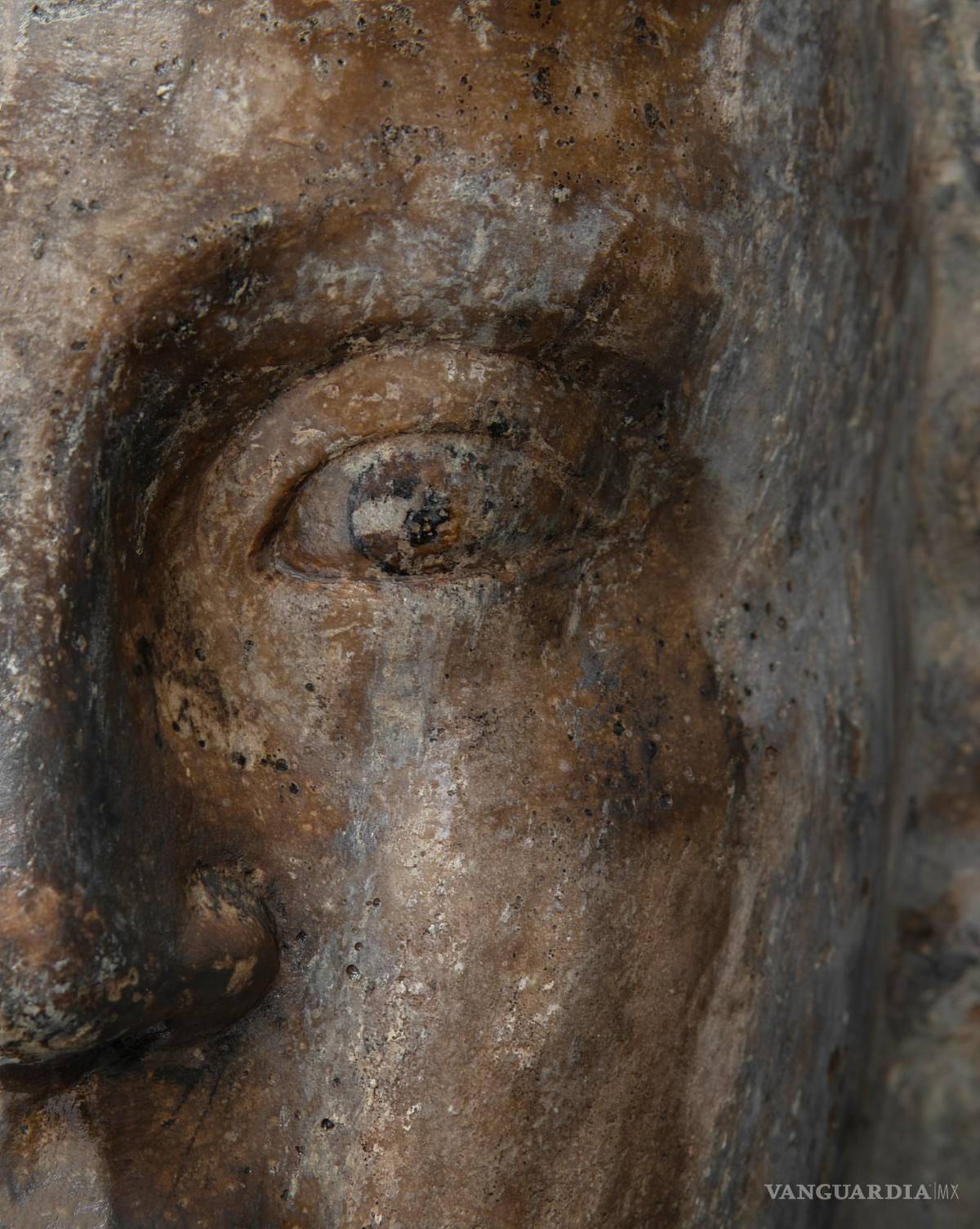 $!Las esculturas de mármol de la Puerta dei Cornacchini de la catedral de Florencia tuvieron una apariencia muy diferente en el siglo XIV.