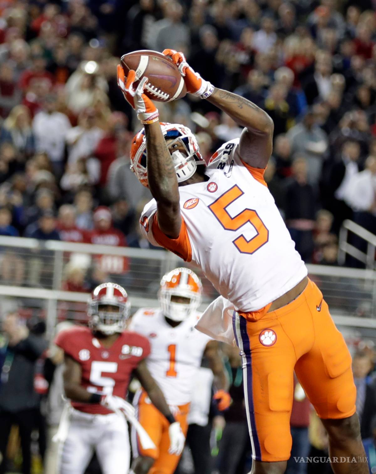 $!Clemson le pasa por encima a Alabama y son campeones del futbol colegial en el Campeonato Nacional