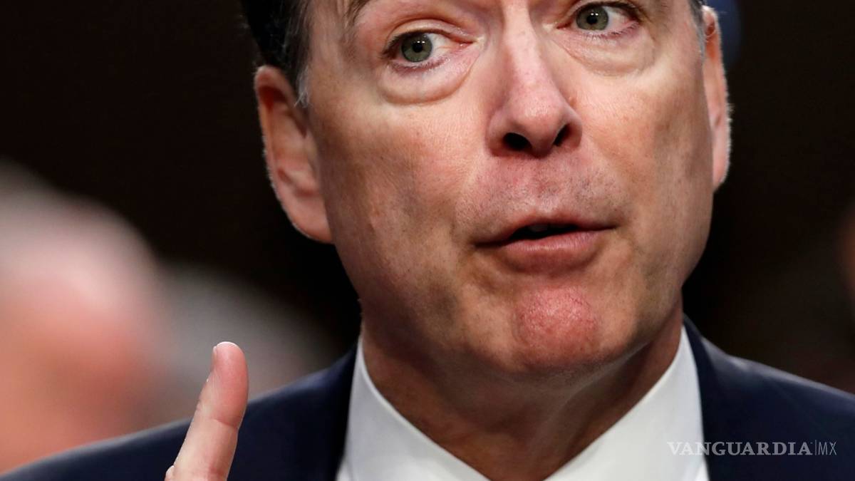 Acusa Trump a James Comey de filtrar información clasificada a medios