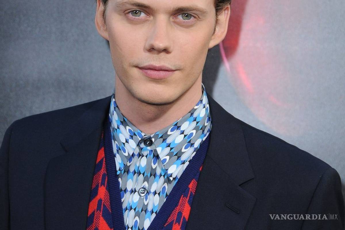Bill Skarsgard y el resto del elenco de “Eso” hablan sobre Pennywise
