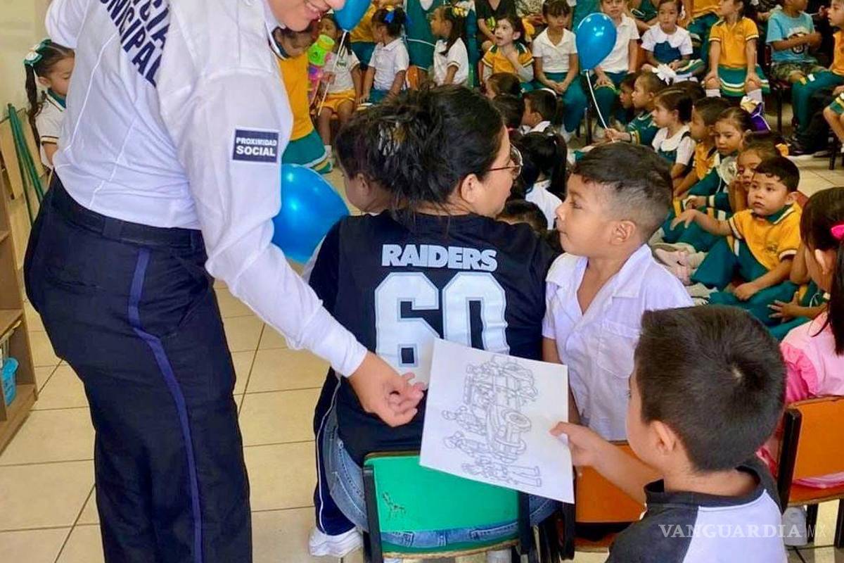 $!El alcalde Tomás Gutiérrez Merino destaca la importancia de la educación preventiva para construir comunidades seguras.