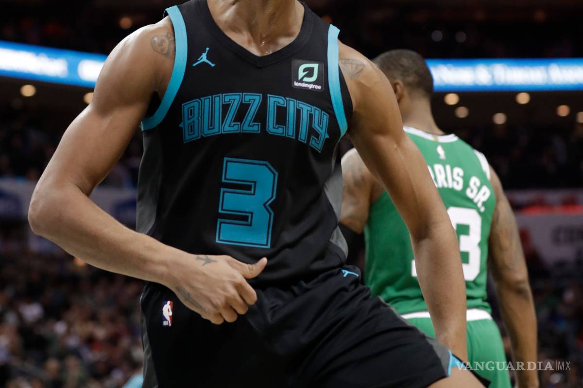 Hornets de Charlotte sigue en plan intratable y aplasta a los Pacers de Indiana