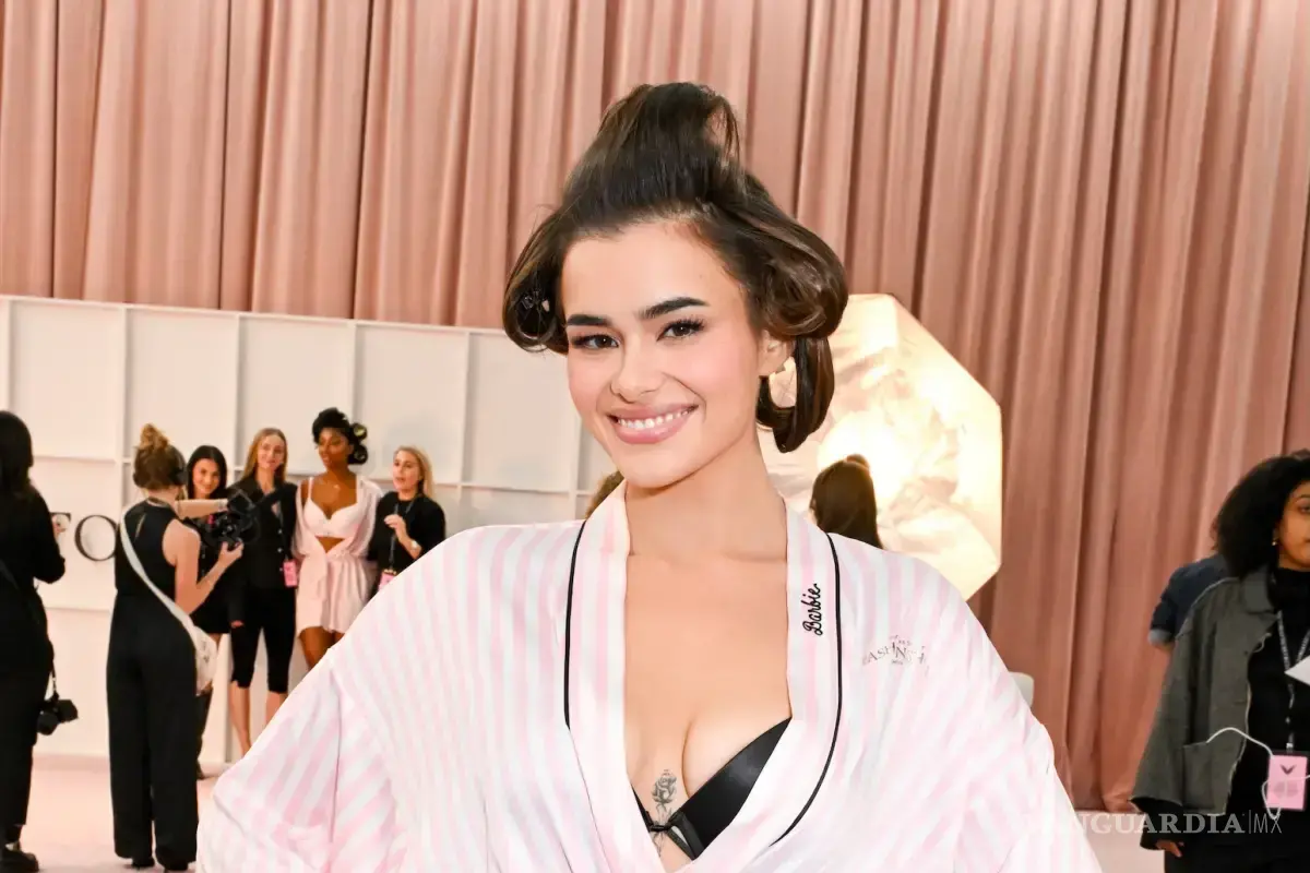 Sorprende Barbie Ferreira con impresionante cambio físico en el Victoria’s Secret Fashion Show; fans no soportan
