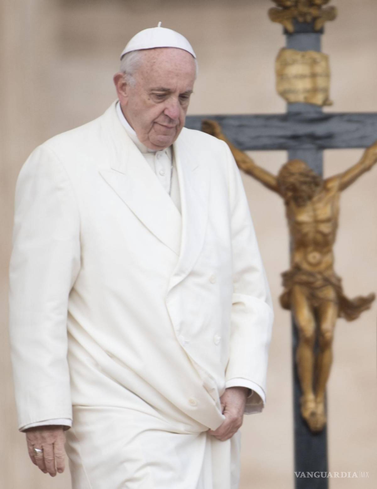 $!Usar a Dios para justificar matanzas es una gran “blasfemia”, dice el papa Francisco