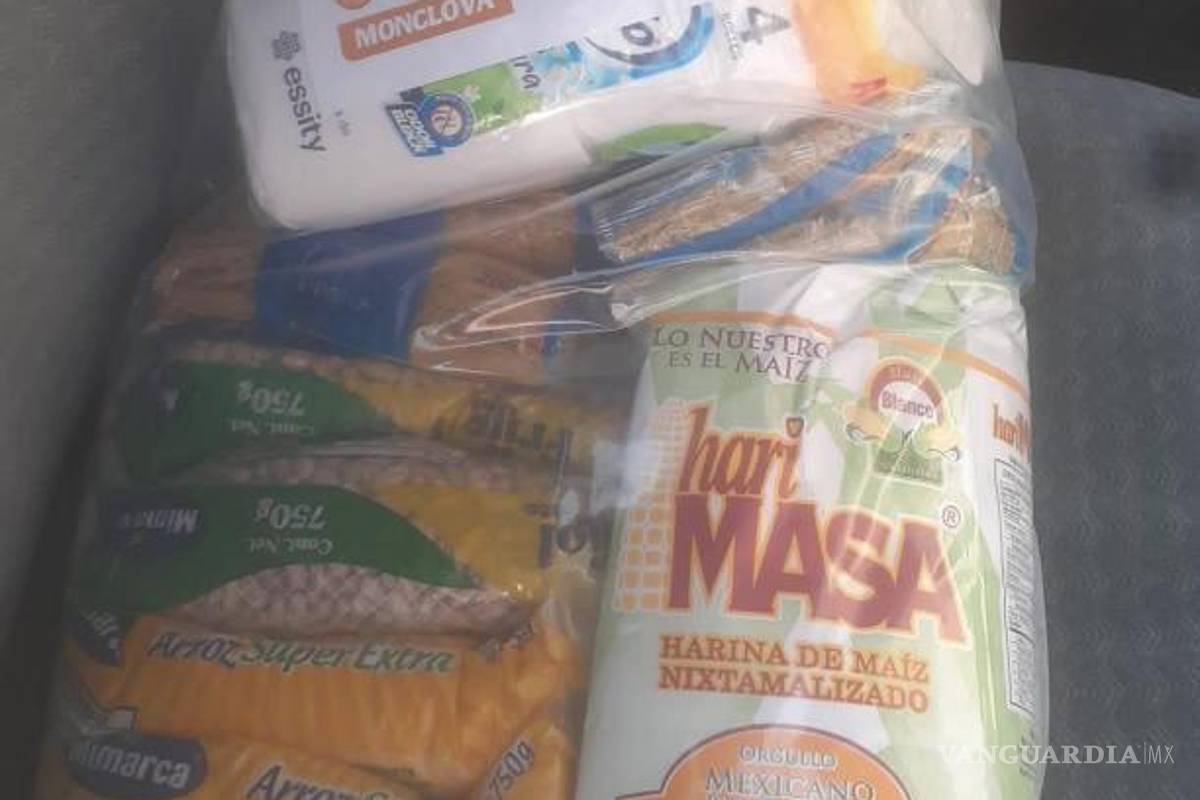 $!La despensa es un importante apoyo para estos obreros que la pasan mal.