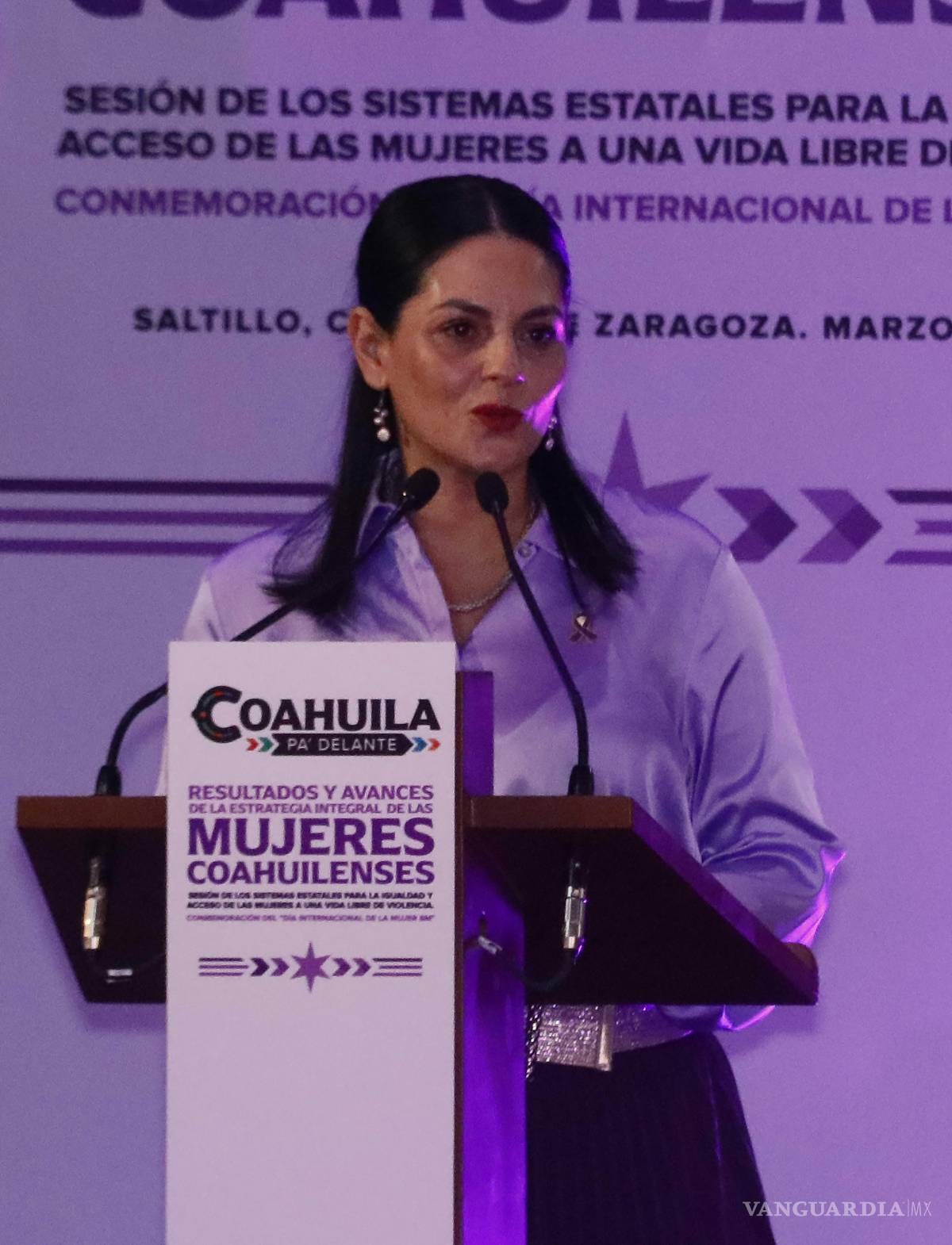 $!Luz Elena Morales Núñez, presidenta de la Junta de Gobierno del Congreso, destacó las acciones legislativas en favor de las mujeres.