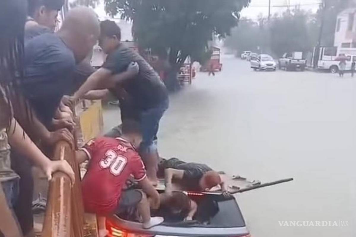 Piedras Negras: Valentía en medio de la tormenta; jóvenes rescatan a familia de corriente