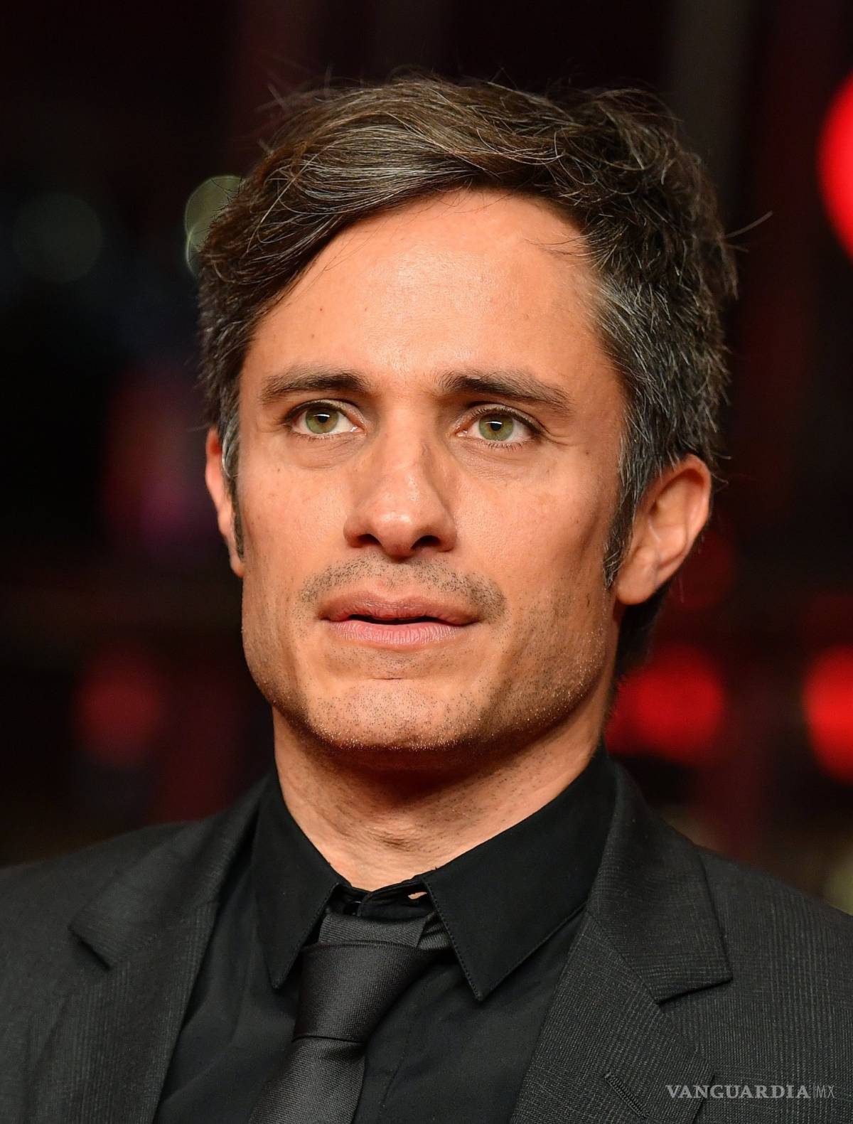 $!Pide Gael García Bernal no banalizar los abusos sexuales en la industria