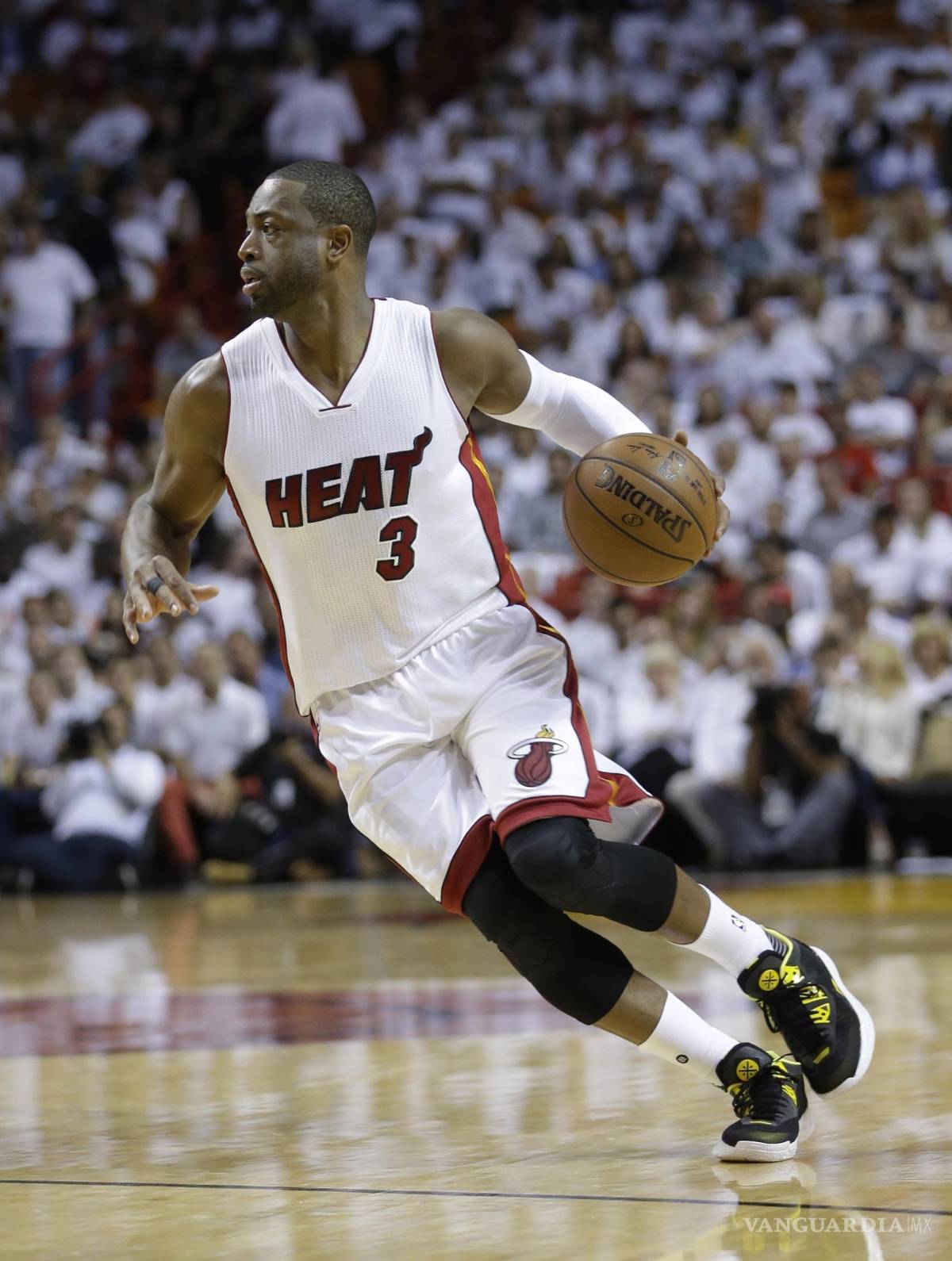 $!Dwayne Wade jugará una temporada en la NBA