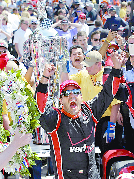 Montoya acepta oferta y manejará para Penske en Indy 500