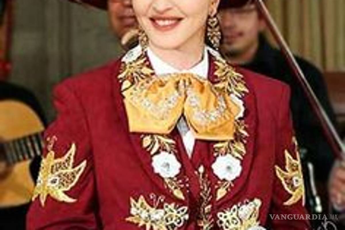 Madonna invita a votar... con sombreros charros