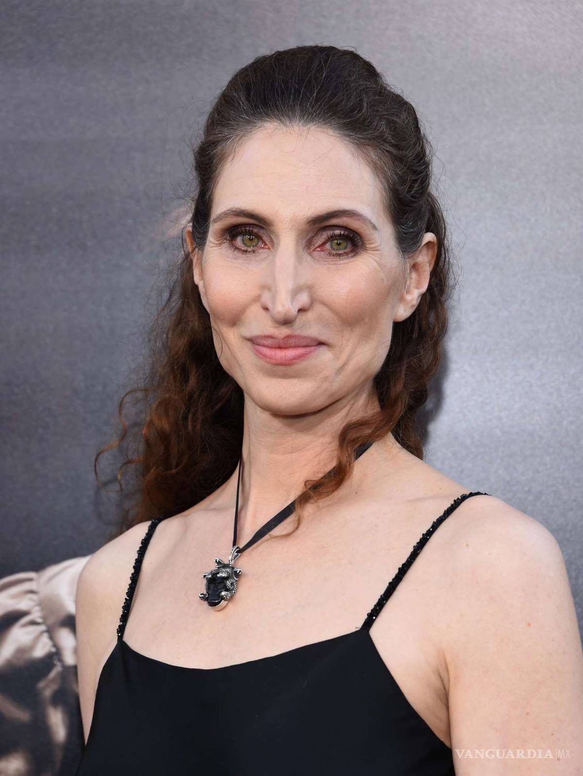 $!Conoce el rostro detrás de la terrorifica figura de 'La Monja'