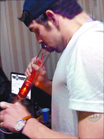 $!Los famosos que apoyan la legalización de la mariguana