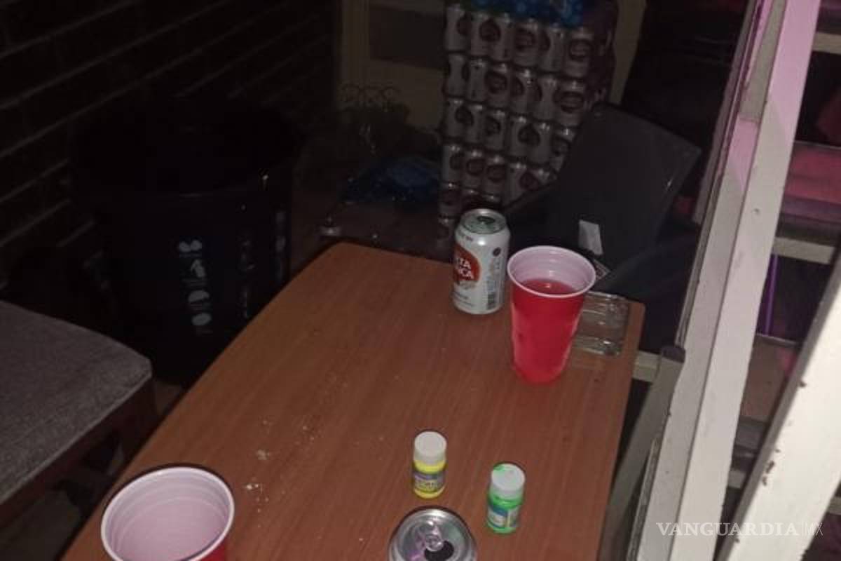 Clausuran fiesta clandestina con venta de alcohol y drogas en Torreón