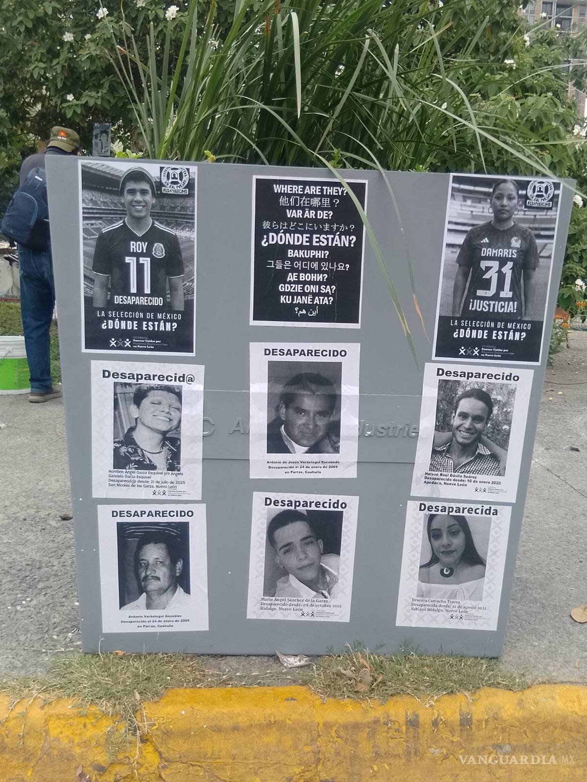 $!Denuncian que Samuel García busca tapar crisis de desapariciones con maceteros