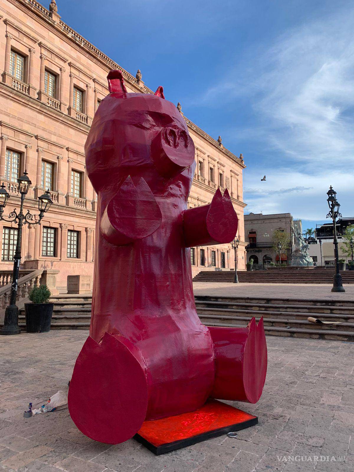 $!Con un ‘cerdo de gomita’ monumental el Cerdo de Babel continúa la celebración de sus 20 años