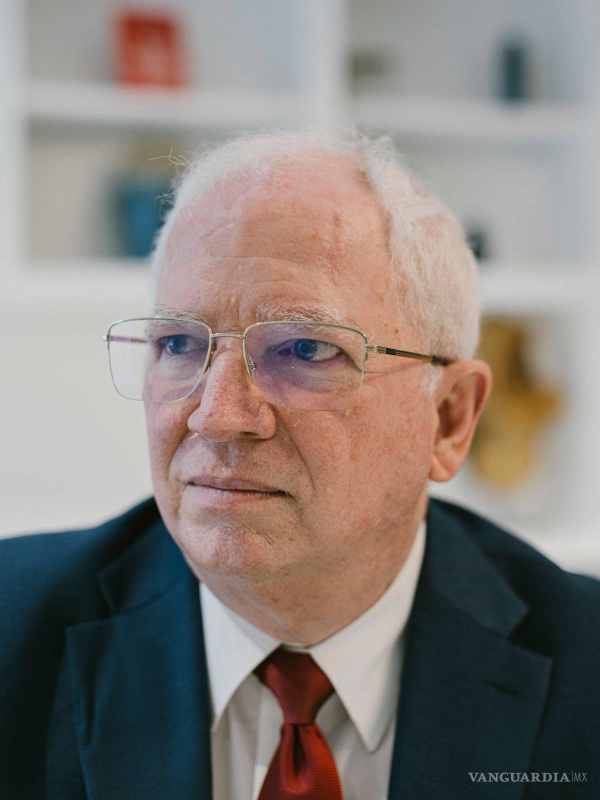 $!John Eastman, profesor de derecho de California, y sus colegas del Instituto Claremont, un centro de pensamiento de derecha, promovieron la idea marginal de que la Decimocuarta Enmienda no concede la ciudadanía a cualquiera nacido en Estados Unidos.