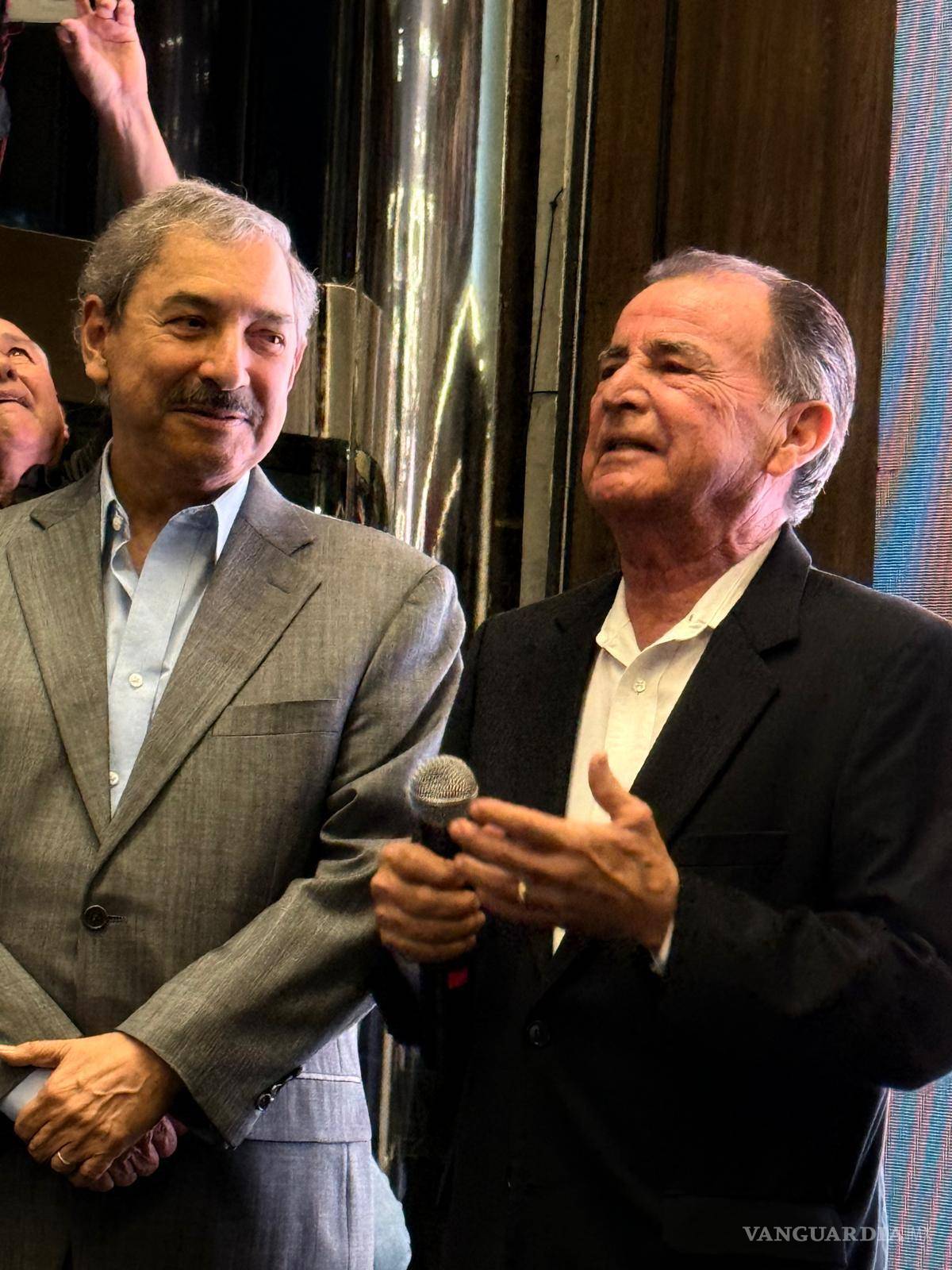 $!Saltillo forma parte de la trayectoria de Eloy Cavazos, quien encabeza los registros históricos de la Plaza “Armillita” en orejas y rabos.