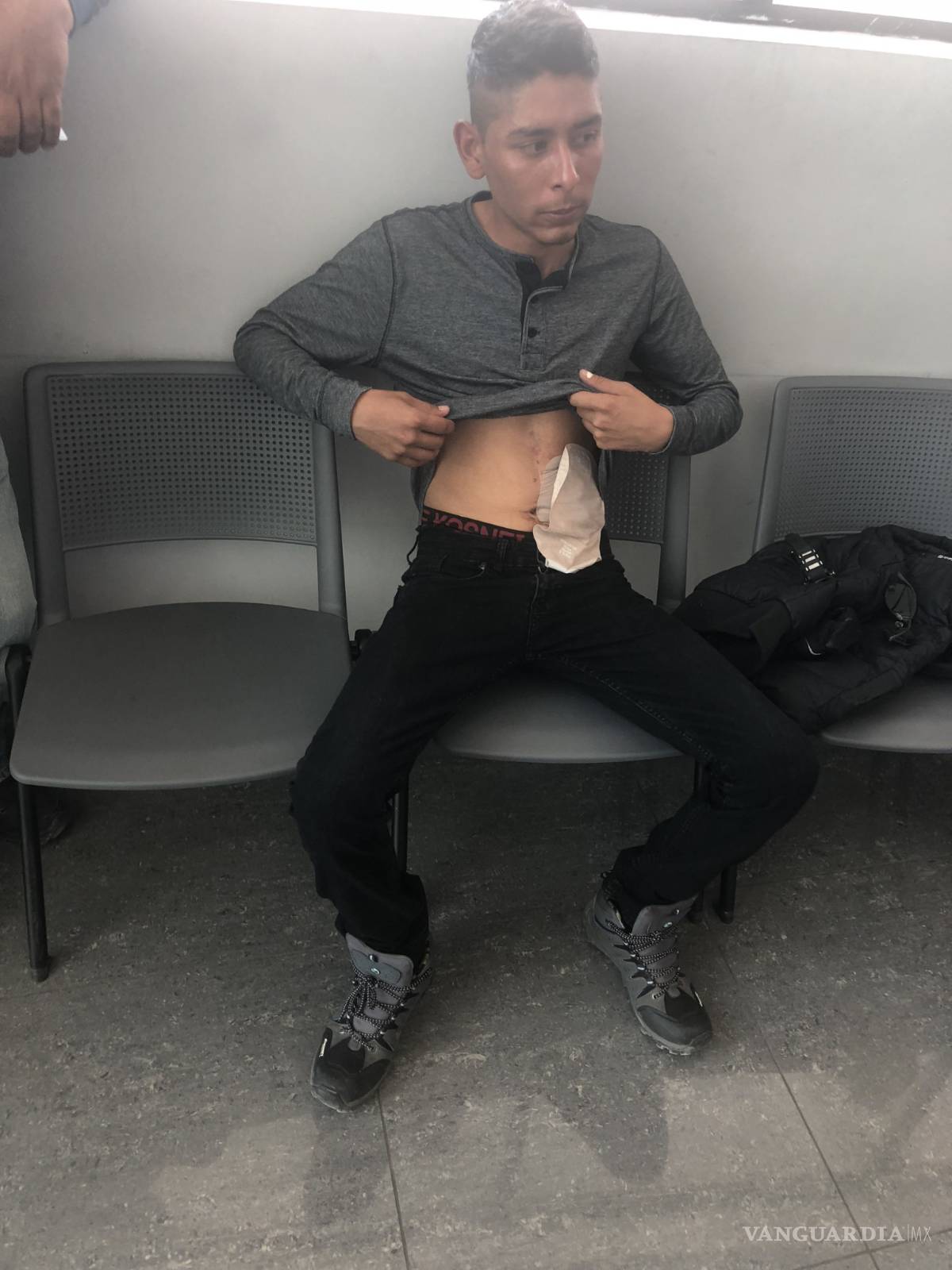 $!Exigen justicia padre e hijo, tras ser baleados por elementos de Fuerza Coahuila