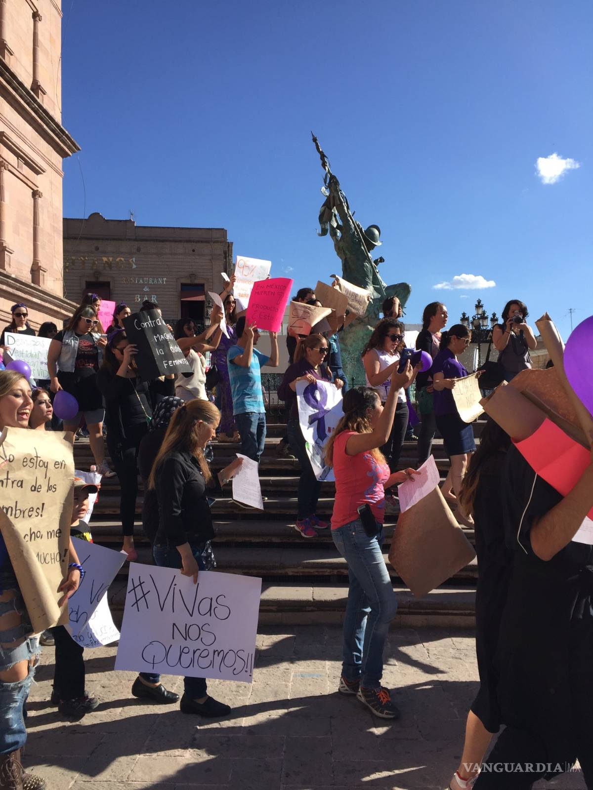 $!Saltillo se une a #Vivasnosqueremos (Fotos)