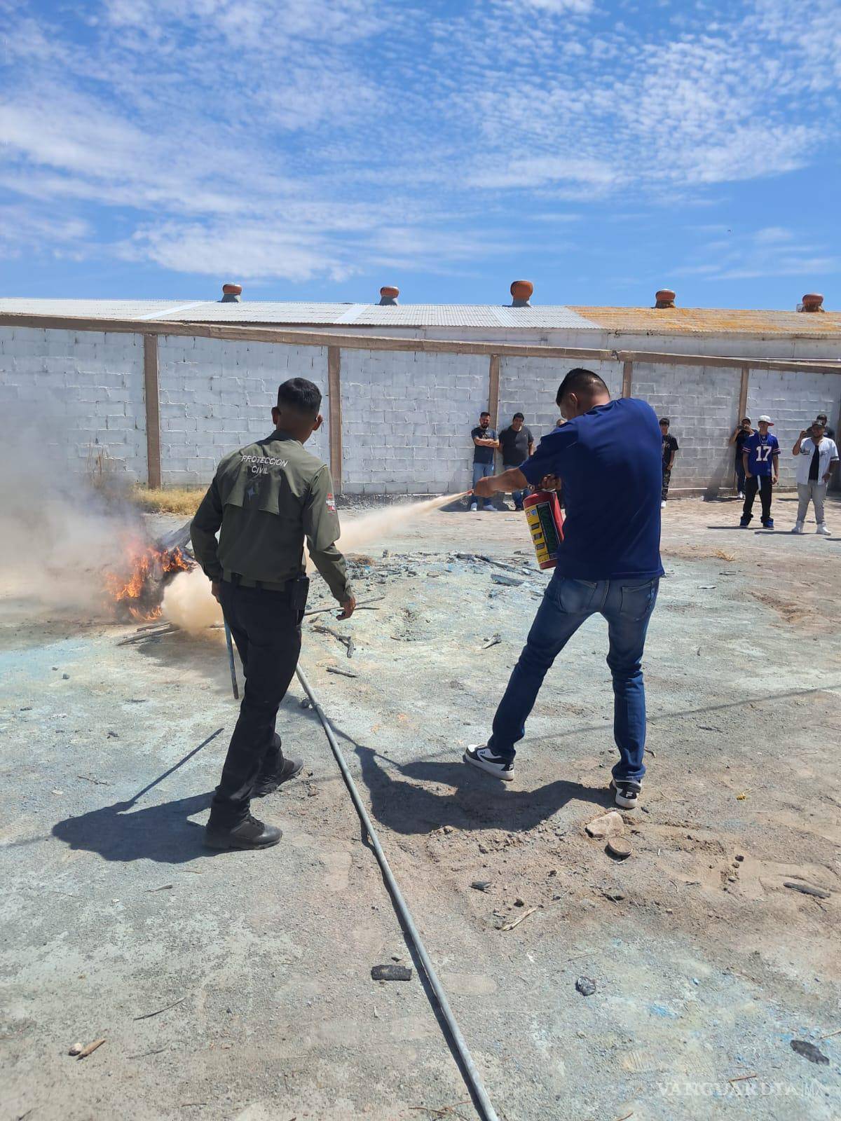 $!Protección Civil y Bomberos de Torreón informó que continuará llevando capacitaciones preventivas a distintos sectores de la población.