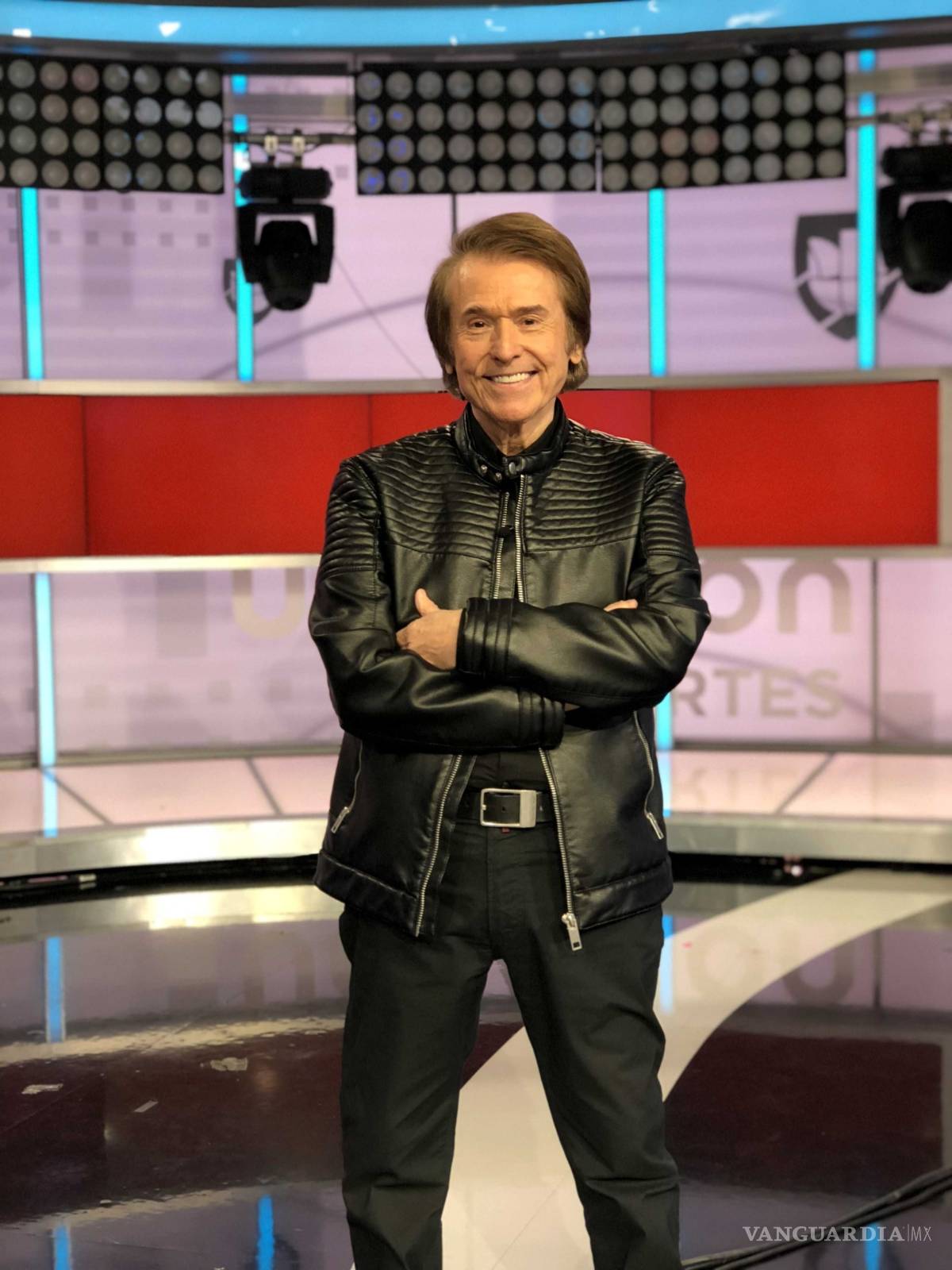 $!'Me duele la música que se hace hoy en día': Raphael