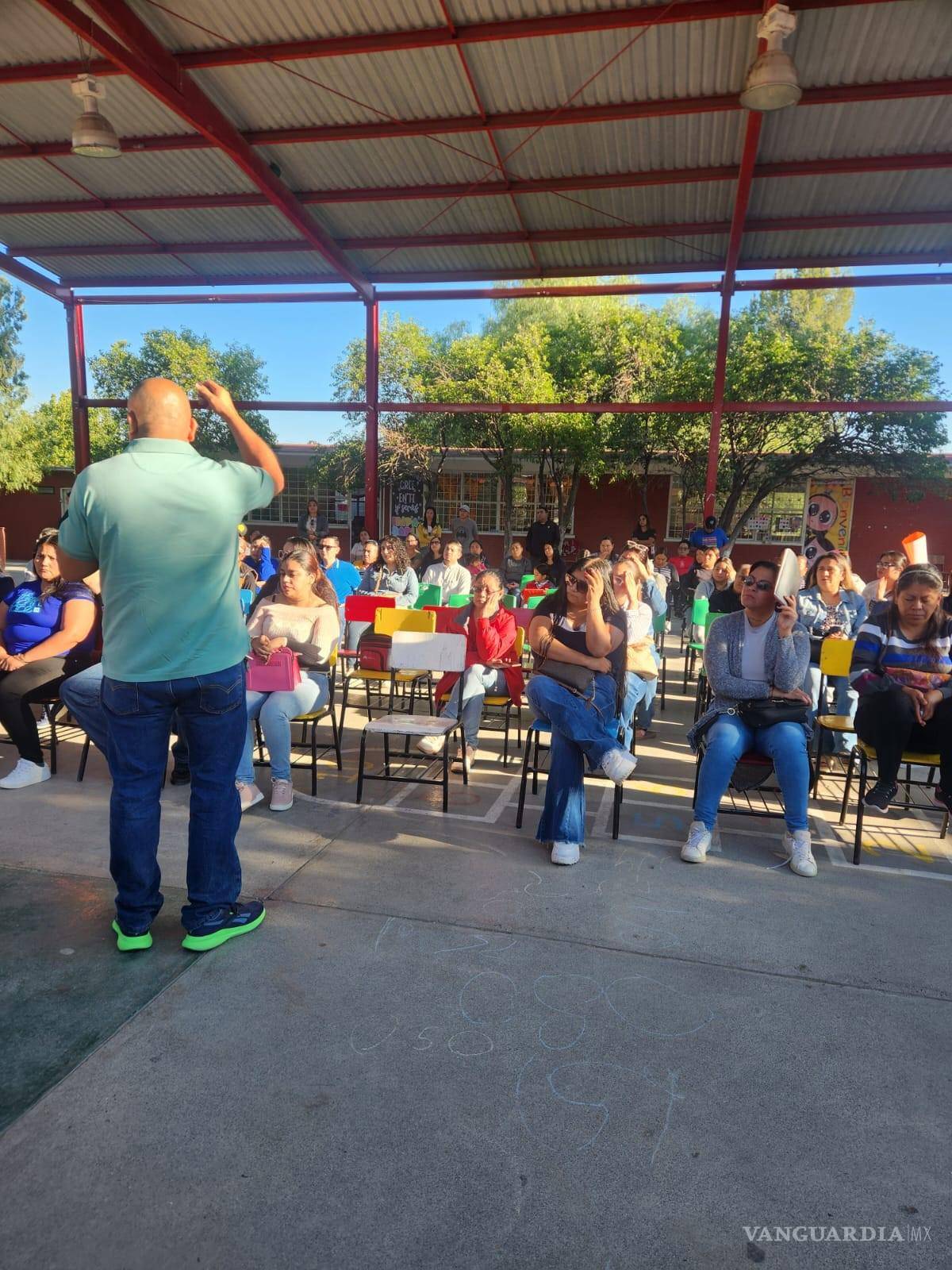 $!PERAJ busca motivar a estudiantes de quinto y sexto año de primaria a continuar sus estudios.