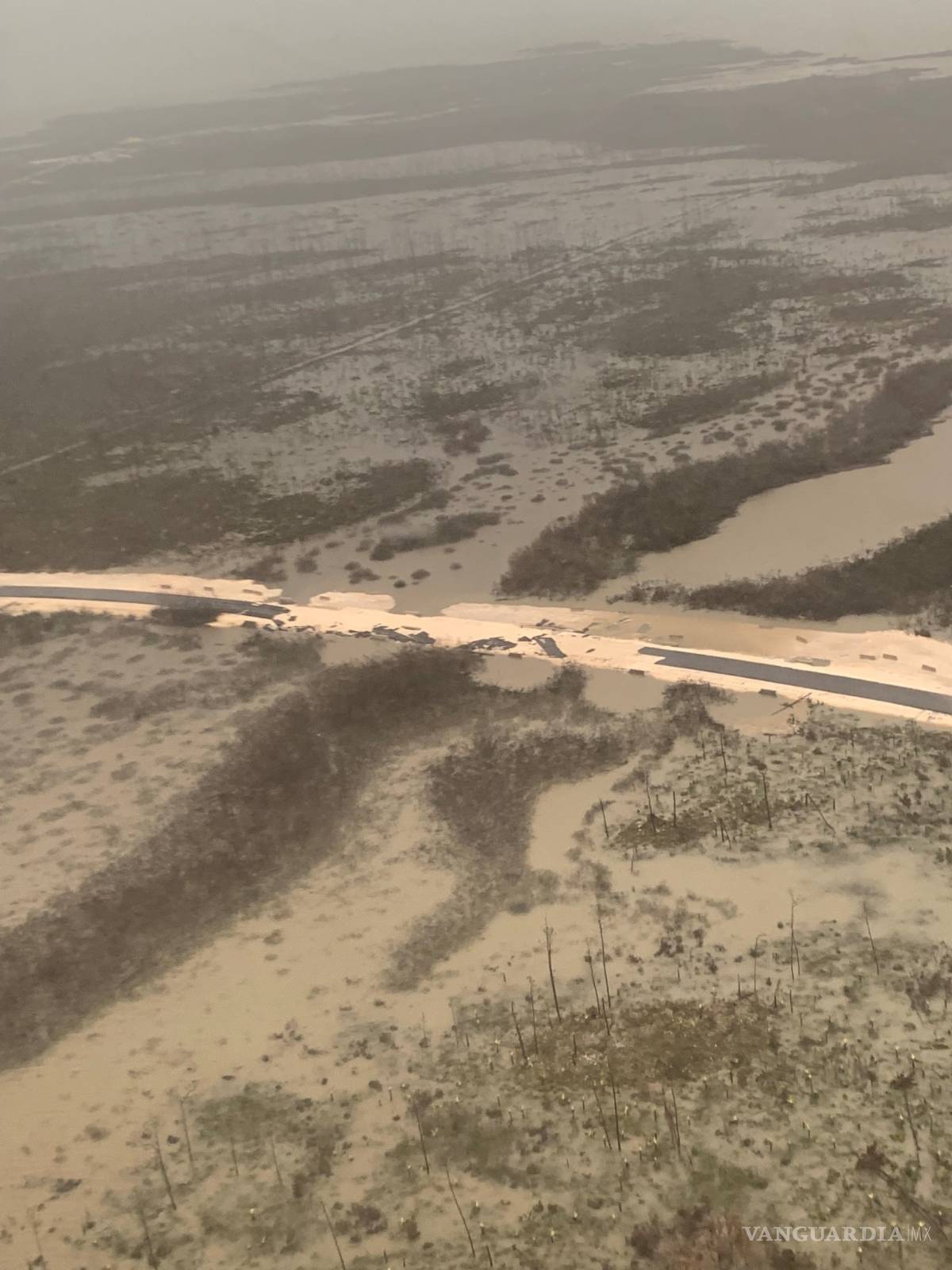 $!Bahamas queda devastado tras recibir toda la furia del huracán Dorian (fotogalería)
