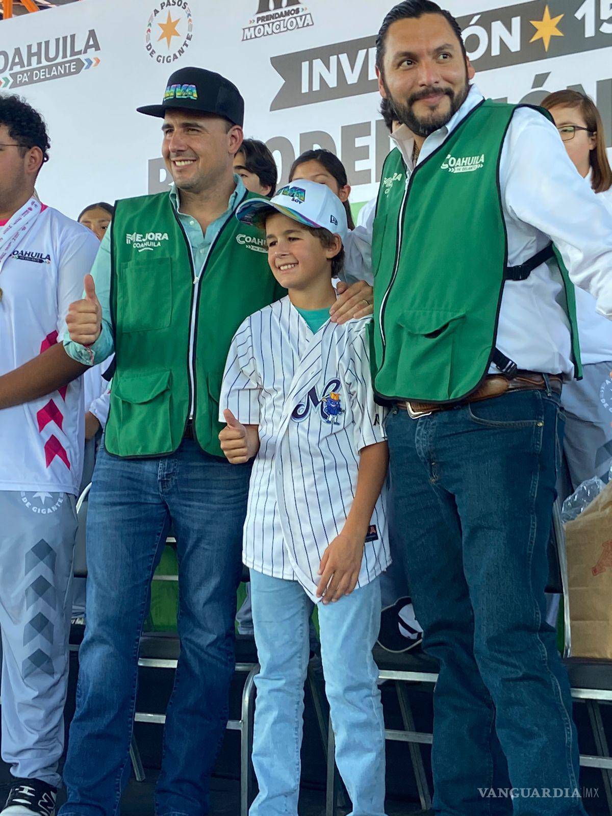 $!Manolo Jiménez reafirmó que el deporte es una prioridad para la niñez y juventud coahuilense.