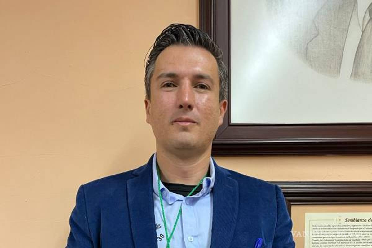 $!“La dosis hace el veneno, pero también hace la medicina”, recordó el doctor Eduardo Lara Reimers al invitar a un uso informado y responsable del cannabis.