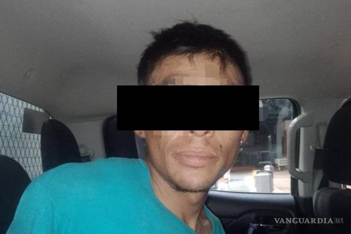 $!Agentes municipales lograron detener al sospechoso durante la madrugada.