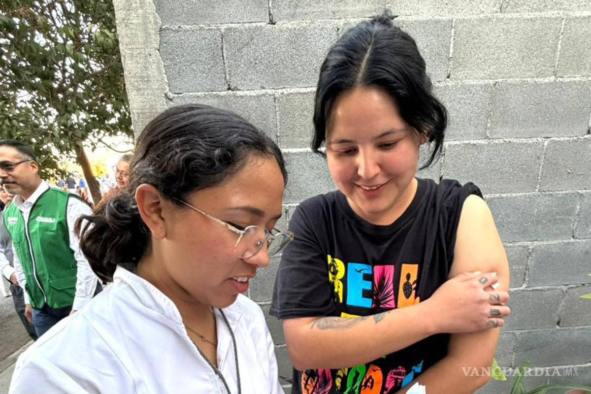 $!El gobernador autorizó la contratación de 100 nuevos vacunadores para reforzar el operativo.