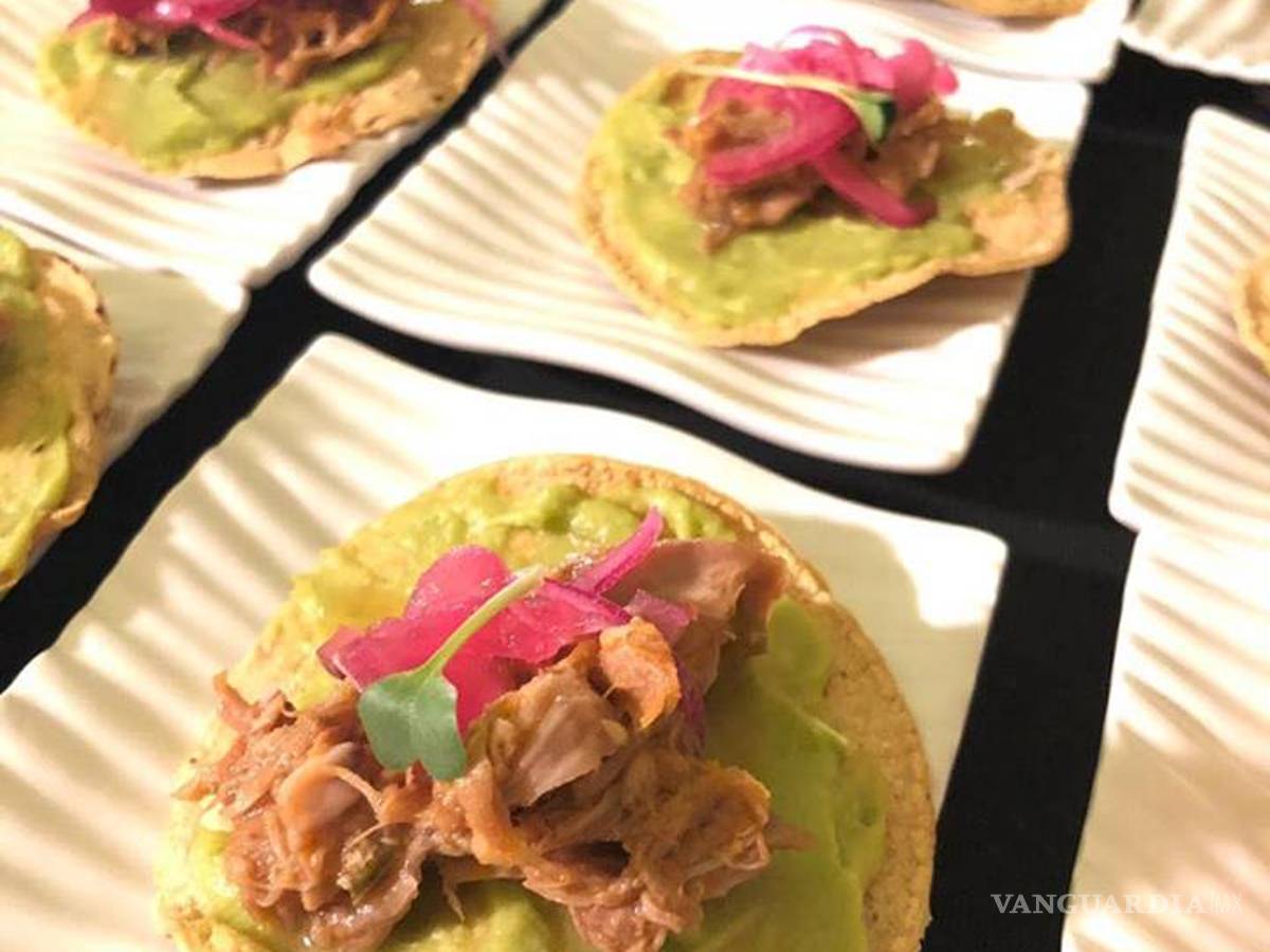 $!El Papa Francisco comerá cabrito, tortillas de harina y machacado con huevo gracias al chef saltillense Juan Ramón Cárdenas