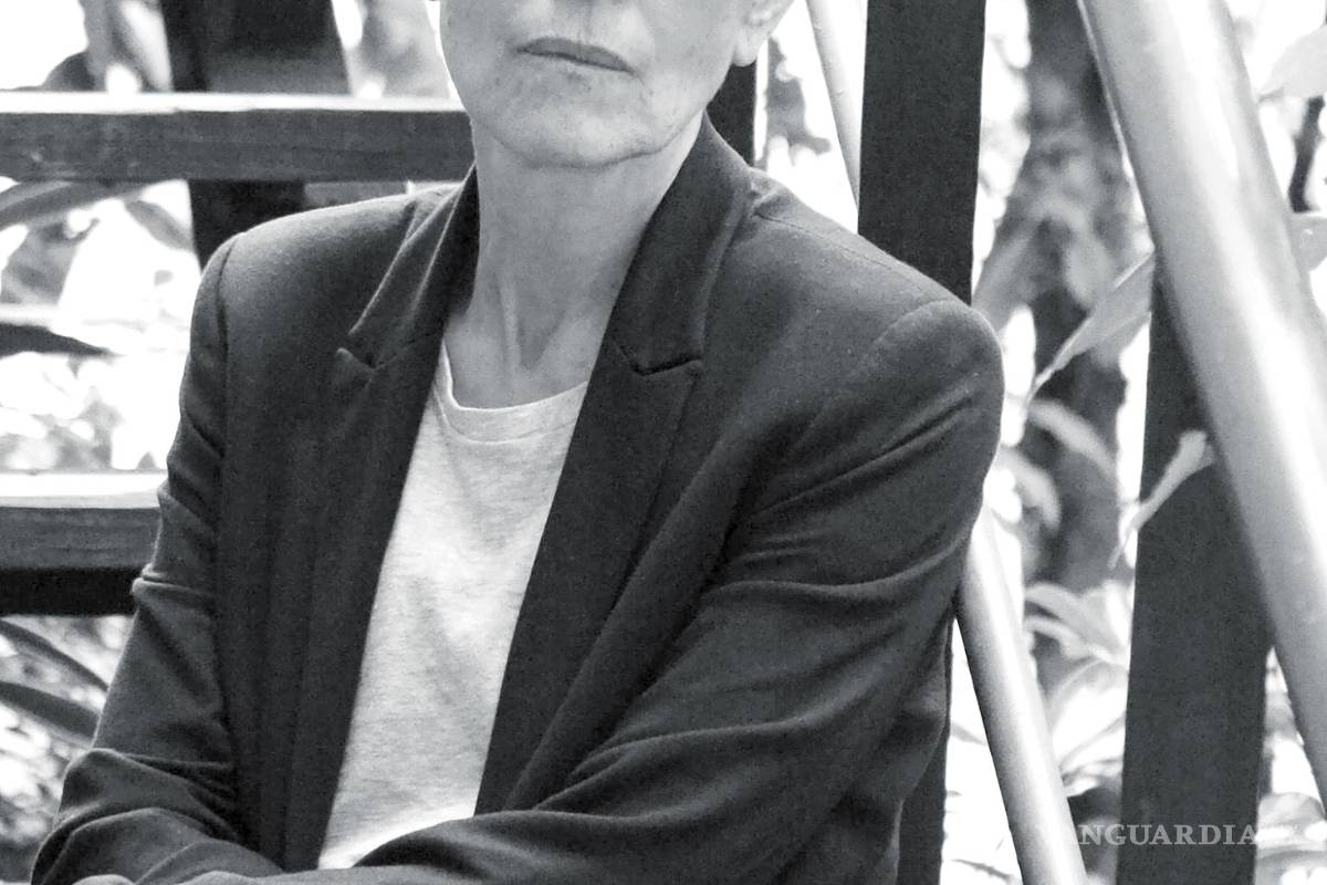 Pura López Colomé: La poesía y su música huidiza