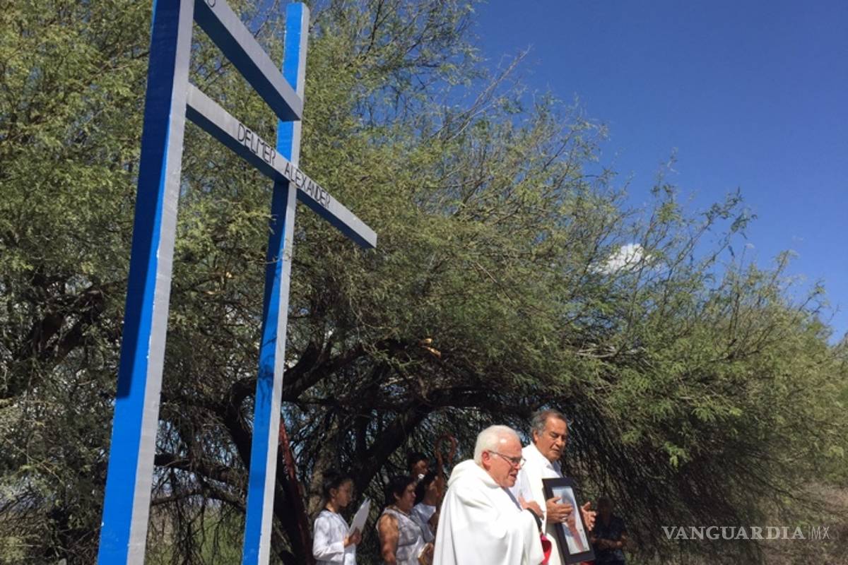 Con misa, recuerdan a migrantes asesinados en Saltillo