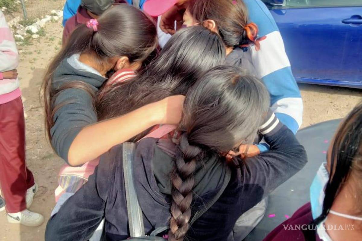 Protestan en telesecundaria de ejido de Saltillo; les quitan profesora y no envían interino