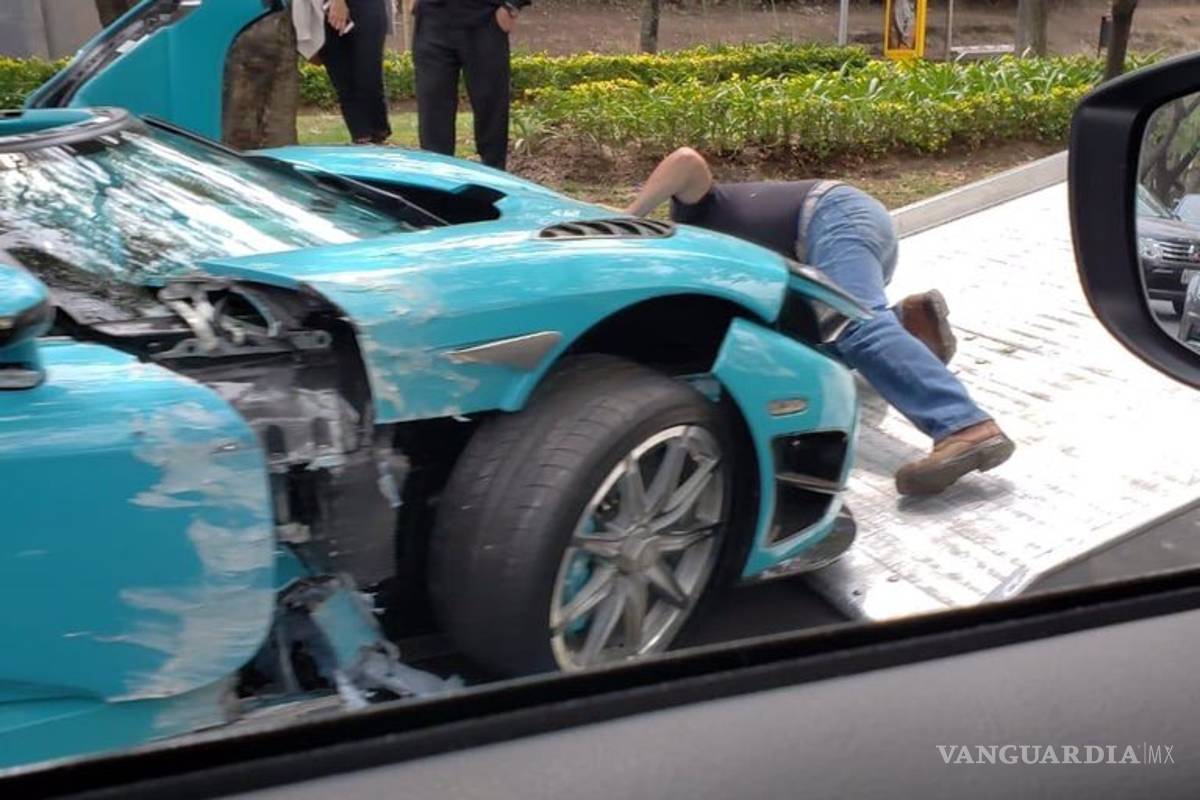 Presumía en redes sociales su Koenigsegg CCXR, único en el mundo y valuado en 30 millones de pesos... ¡y lo choca!