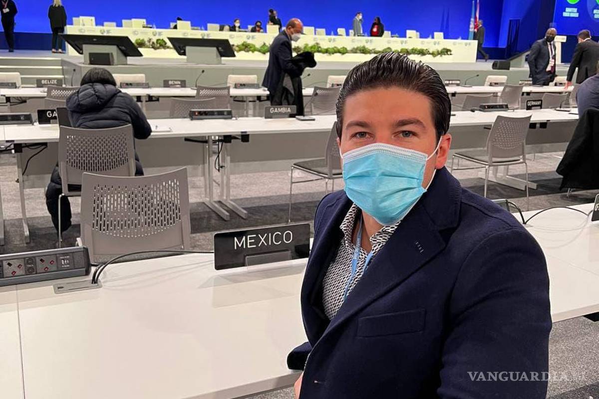 Samuel García cuestiona prudencia de Macron y Biden en cumbre climática de Escocia