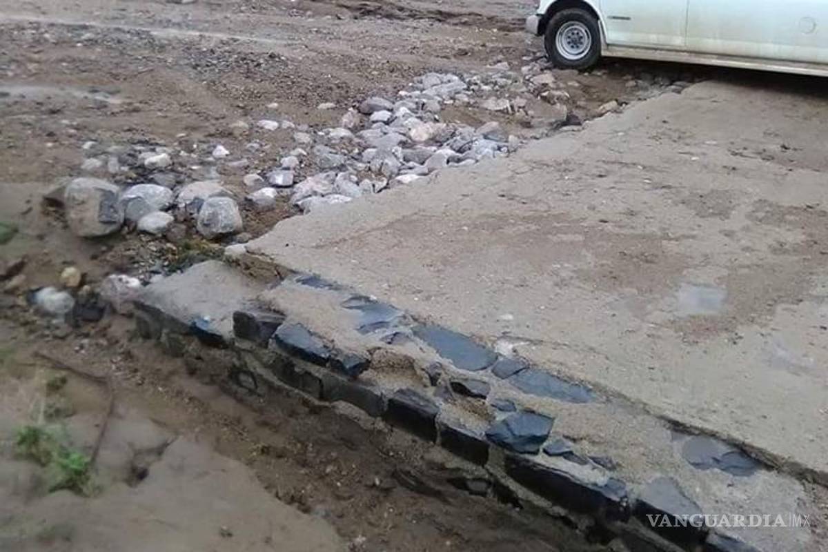 $!Lluvia provoca daños en hogares de Ocampo y Cuatro Ciénegas