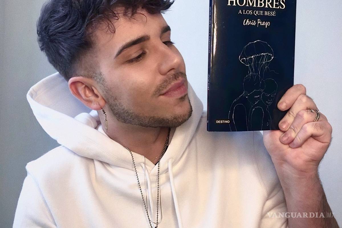 En ‘Hombres a los que besé’ Chris Pueyo continúa explorando en la poesía