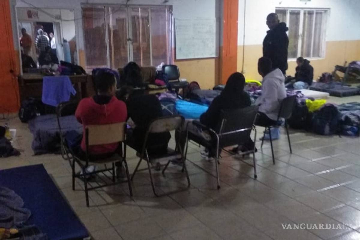 Permanecen en Acuña 35 migrantes buscando asilo en Estados Unidos